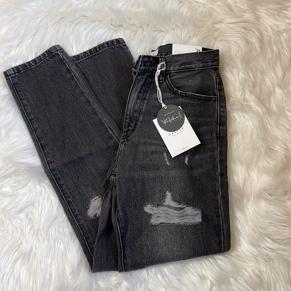 KanCan by Vici Dolls High Waist Mom Distressed Denim- “Kash” - Picture 3 of 7